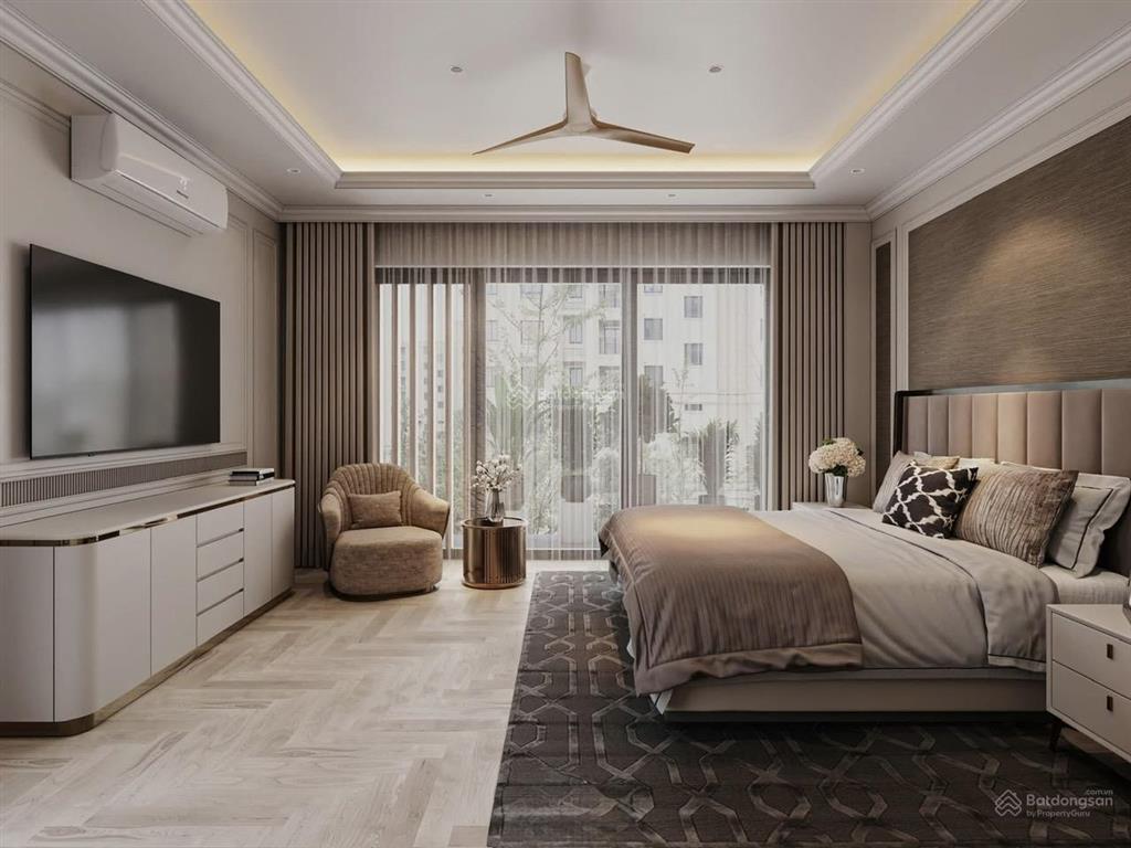 Bán nhà hxh hoàng sa, phường 5, tân bình (10*16m) 3 lầu hơn 15 tỷ, ngay bờ kè