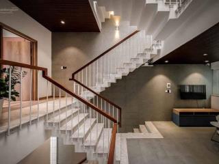 Bán nhà đường lạc long quân, phường 10, tân bình 4*30m, 4 tầng  13,7 tỷ