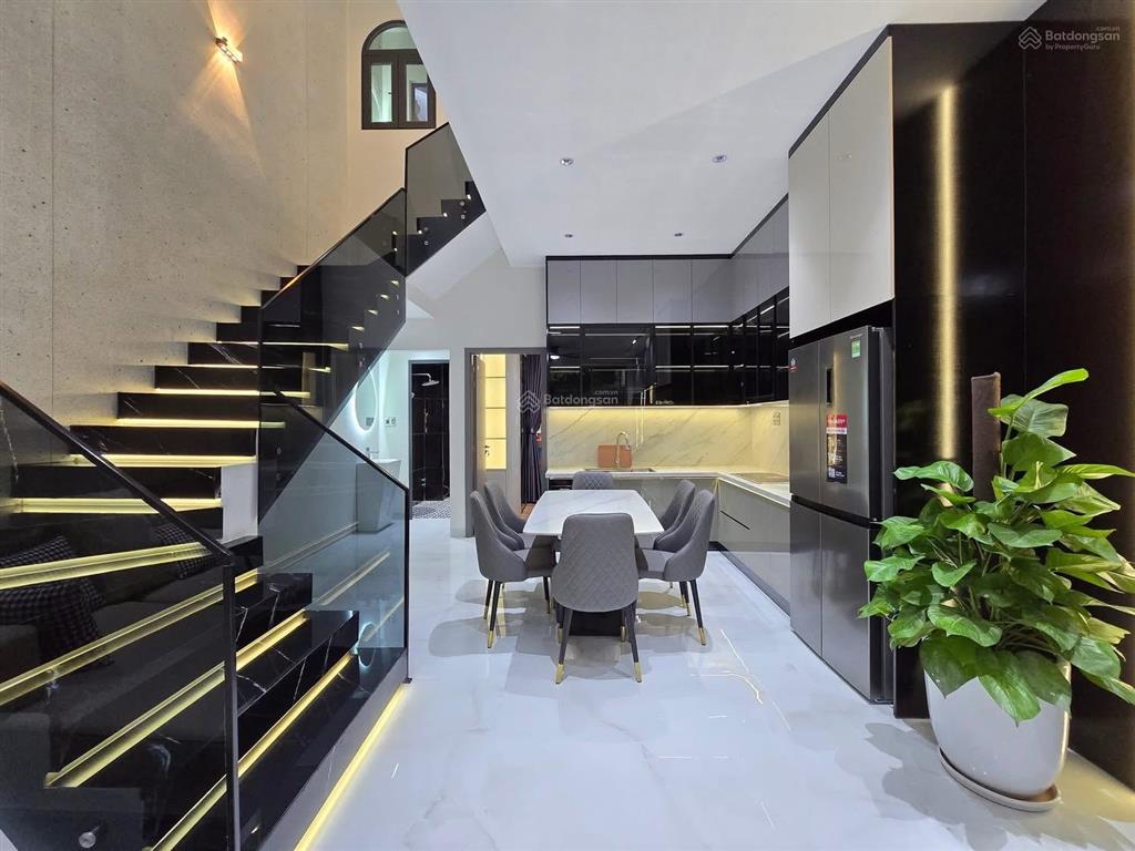 Bán nhà mặt tiền nguyễn minh hoàng, phường 12, tân bình (5*15,5)  4 tầng rẻ nhất khu k300