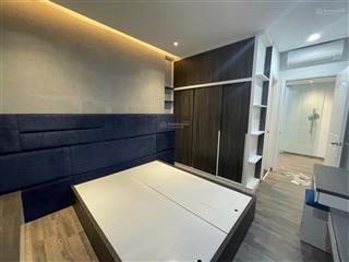 Cho thuê căn 3pn ở ngay toà orchard parkview  y hình