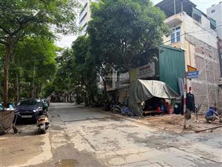 Bán nhà hoàng quốc việt, giá đầu tư, cách ô tô 20m, 62m2 giá nhỉnh 14 tỷ