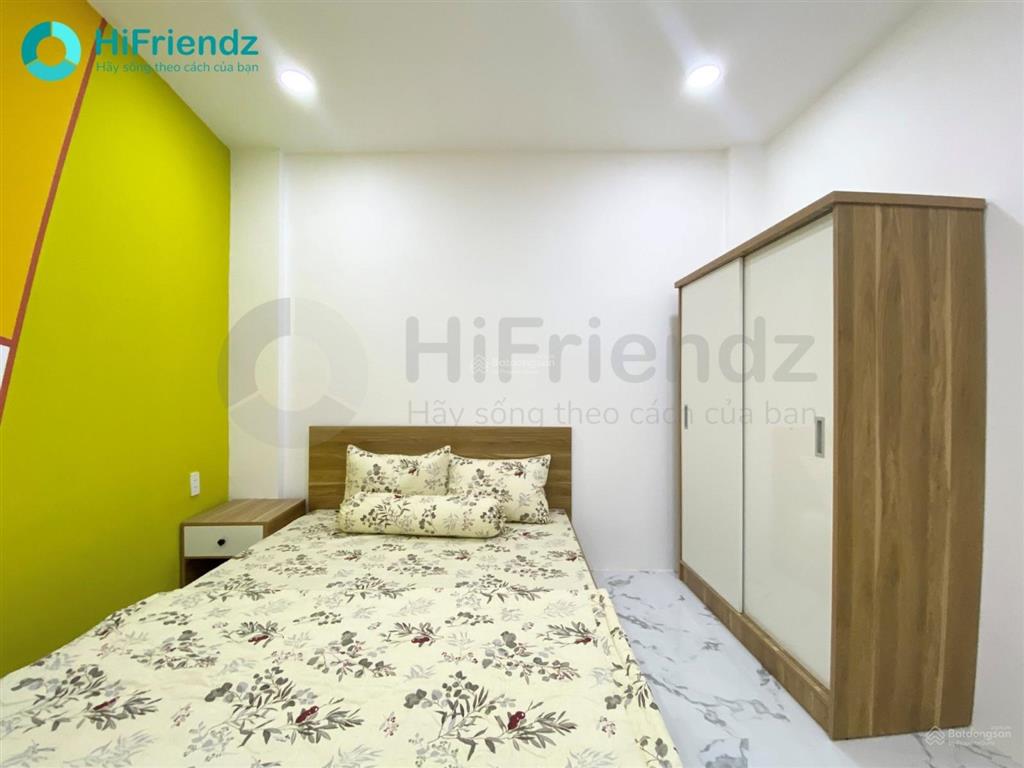 2pn siêu rộng 65m2  ở được 3  4 người  thang máy