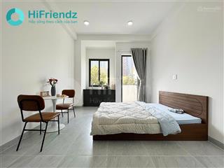 Phòng mới xây ban công thoáng  khu vực đậu oto  duy chuyển nhanh chóng qua sala  q1  q7