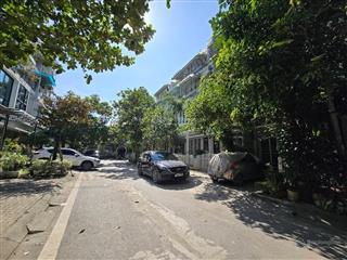 Liền kề nam từ liêm 75m2 giá như bán đất, vị trí tiềm năng, kinh doanh, phân lô vỉa hè, ô tô tránh.