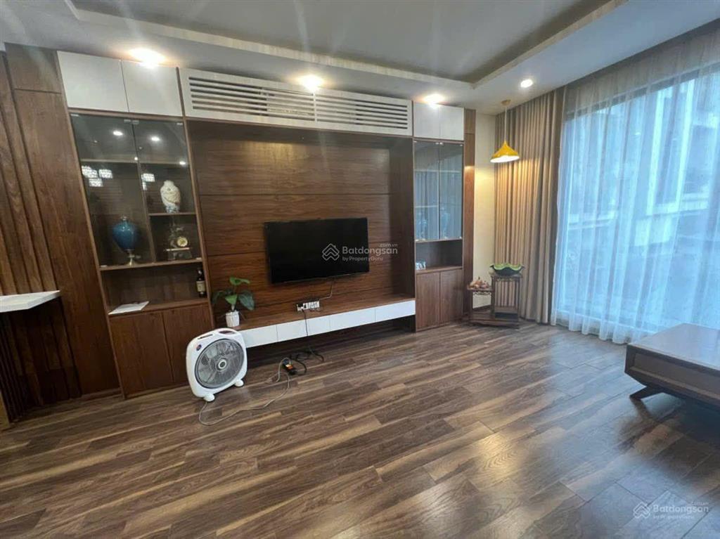 Nhà phú diễn  mặt phố thông số vàng 63m2 mt 5,5m x6 tầng thang máy, vỉa hè kinh doanh đa nghề