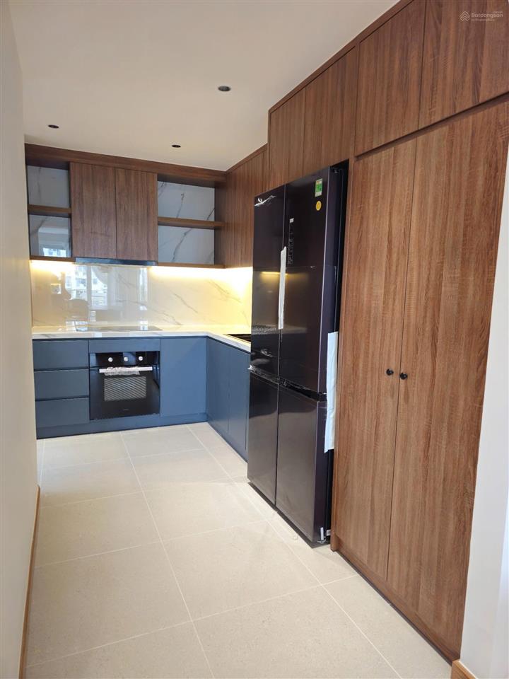 Cho thuê căn hộ cảnh viên phú mỹ hưng nhà mới đẹp 3pn giá tốt