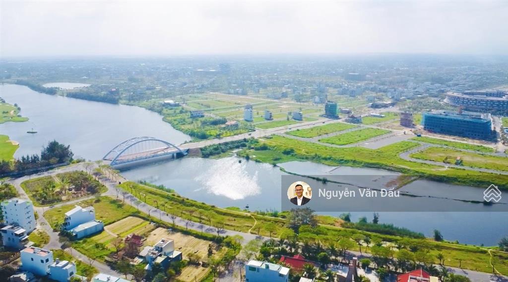 Bđs rồng đỏ chuyên fpt  bán đất biệt thự fpt 235m2 vị trí đẹp. cam kết báo giá tốt nhất dự án fpt