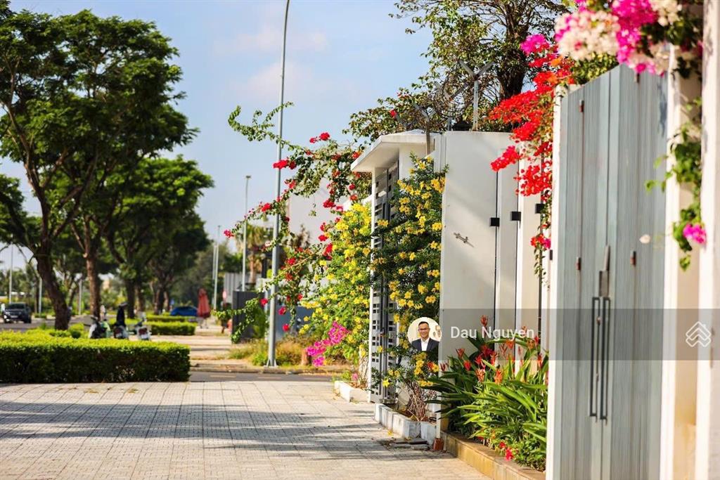 7.3 tỷ sở hữu lô 2 mặt tiền fpt, sát nam kỳ khởi nghĩa  bđs rồng đỏ chuyên fpt