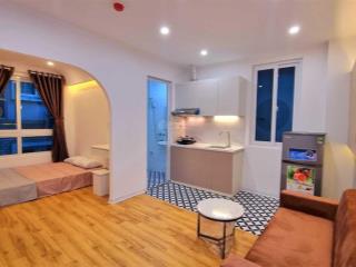 Vip bạch mai, tòa chung cư mini cao cấp, 20m ra phố, 3 gác tránh, 60m2*6t, 10pn, thang máy, dt 70tr