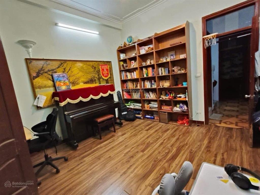 Hiếm! phố đại la vài bước ra phố, ngõ thông 2 thoáng, dân xây chắc chắn, gần bách kinh xây 43.5m2