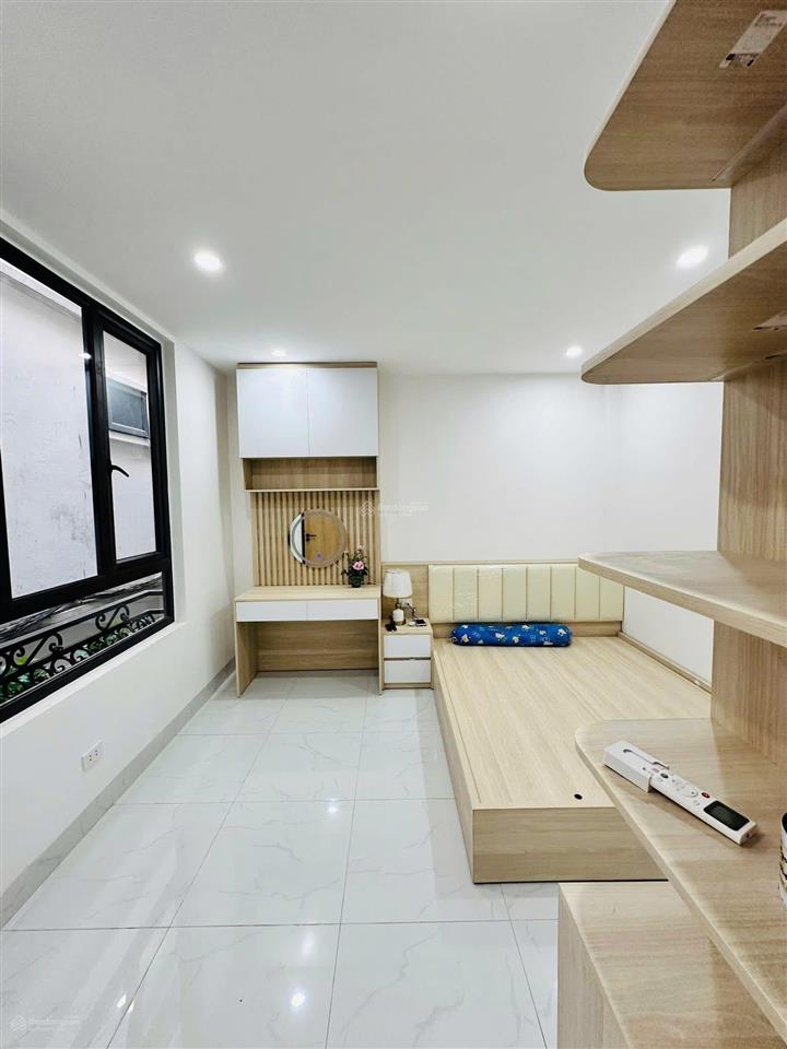 Nhà trần đại nghĩa, trước nhà 3 gác, ngõ thông, kd, sổ đỏ cc, full nội thất 37m2, gần bách kinh xây