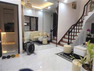 Bán gấp nr 3pn, 3wc tại phạm đình hổ, hai bà trưng, hà nội, 6,8 tỷ, 32m2