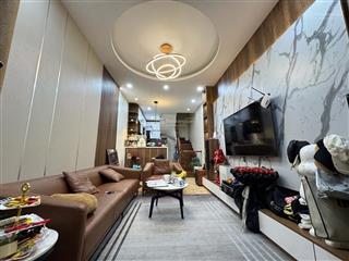 Bán nr 40m2, 3pn, 4wc tại hồng mai, bạch mai, hai bà trưng, hà nội, 7,99 tỷ hàng hot ra ô tô 30m