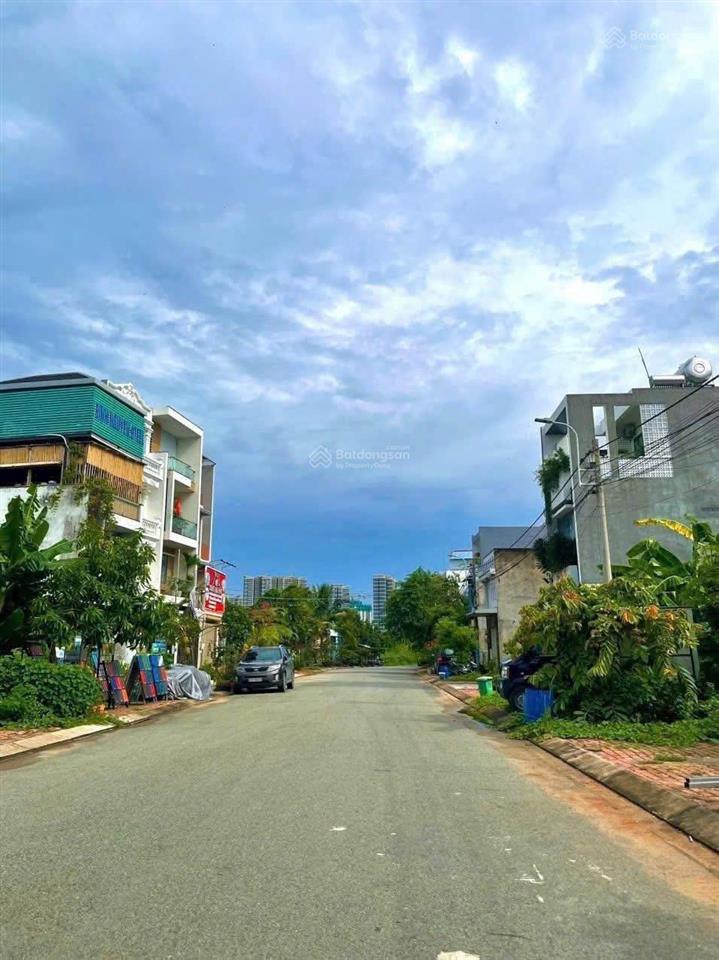 Lô đất đường nhựa 16m, đường số 6 p. long bình q9, kế bên vinhomes, đường vành đai 3