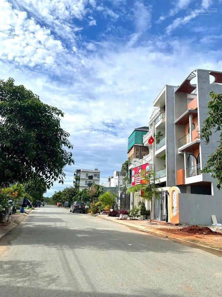 Lô đất đường nhựa 16m, đường số 6 p. long bình q9, kế bên vinhomes, đường vành đai 3