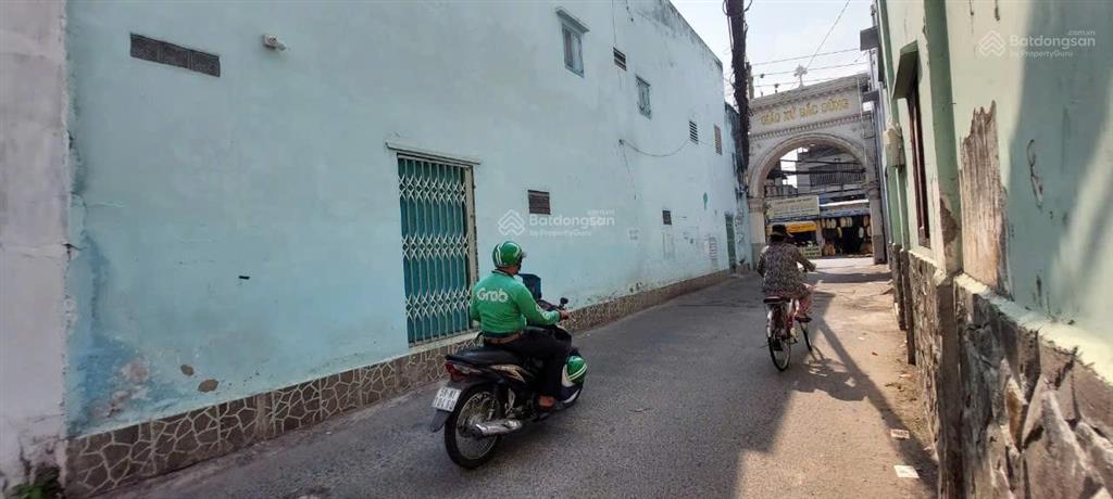 Chính chủ cần bán căn 2 mặt tiền khu vực đông đúc. nhà mặt tiền giá trong hẻm giá 9ty