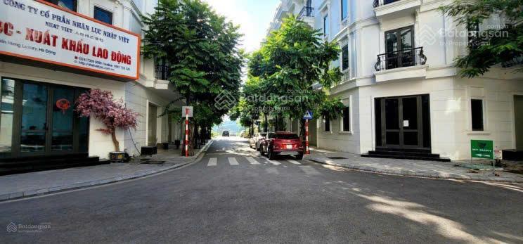 Chính chủ bán gấp căn bt 169.3m2 xây 5 tầng 214 nguyễn xiển, hạ đình, thanh xuân, hà nội