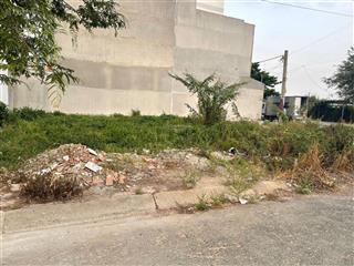 Kẹt tiền bán nhanh đất ngay gần chợ bờ ngựa, gần tiểu học tân kiên, bình chánh 100m2, chỉ 1ty6