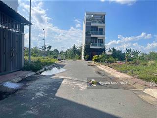 Cần bán nhanh lô đất đẹp vuông vức trong khu t&t long hậu, cần giuộc, long an, 100m2, chỉ 5xx