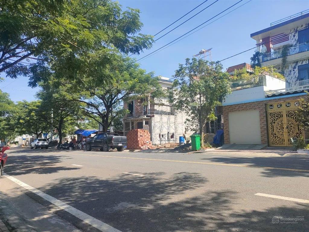 100m2 ngay ql1k giao cao tốc tân vạn, bình dương, chủ kẹt tiền bán 2,4 tỷ sang tên luôn