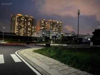 Hàng ngộp bán gấp lô 90m2 ngay đ nguyễn lương bằng, p phú mỹ, q7, 3ty250 sang tên