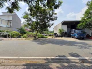 Duy nhất 1 lô góc 2mt đường hùng vương, 256m2, chợ vĩnh thanh  nhơn trạch  2 tỷ 720 sang tên