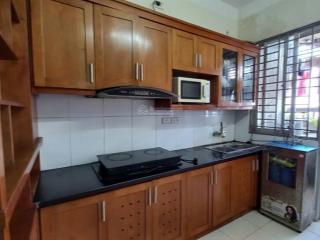 Bán căn hộ cc ct9 khu đô thị việt hưng, long biên  83m2, thiết kế 3 ngủ, 2 vệ sinh giá hơn 4 tỷ