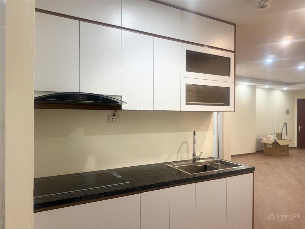 Bán căn hộ cc quân đội thạch bàn, long biên 75m2  2 ngủ  2vs giá 4,1 tỷ