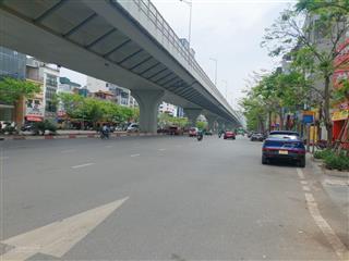 Bán nhà mặt phố đại latòa 9 tầng thang máyvỉa hè 8mgiá cực mềm cho nhà đầu tư