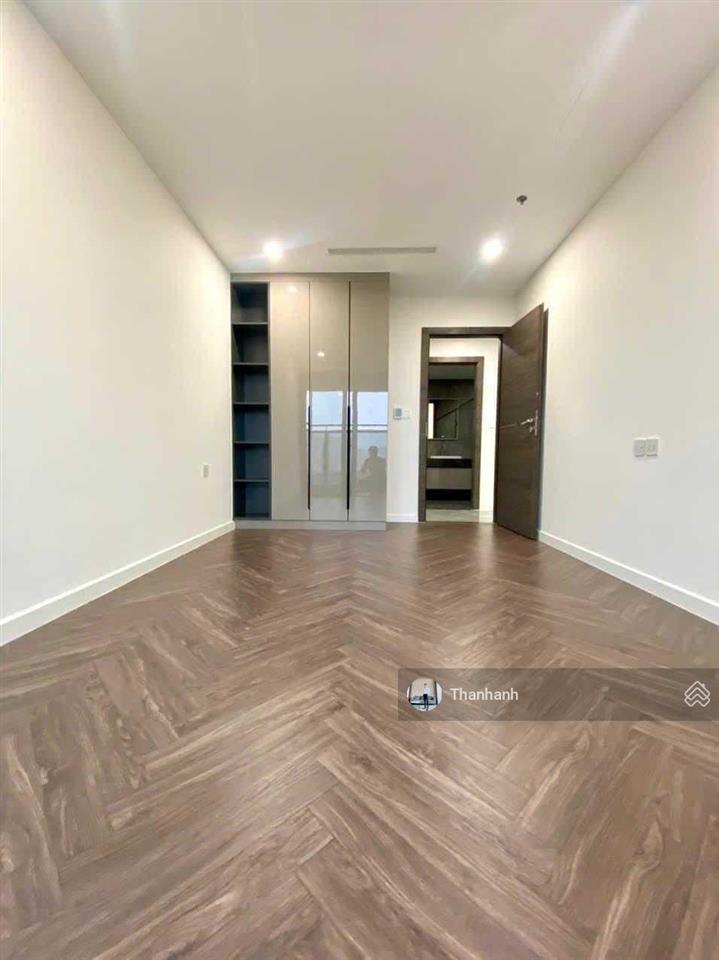 Cho thuê chung cư noble crystal riverside, giá tốt 14tr,  0989 272 ***