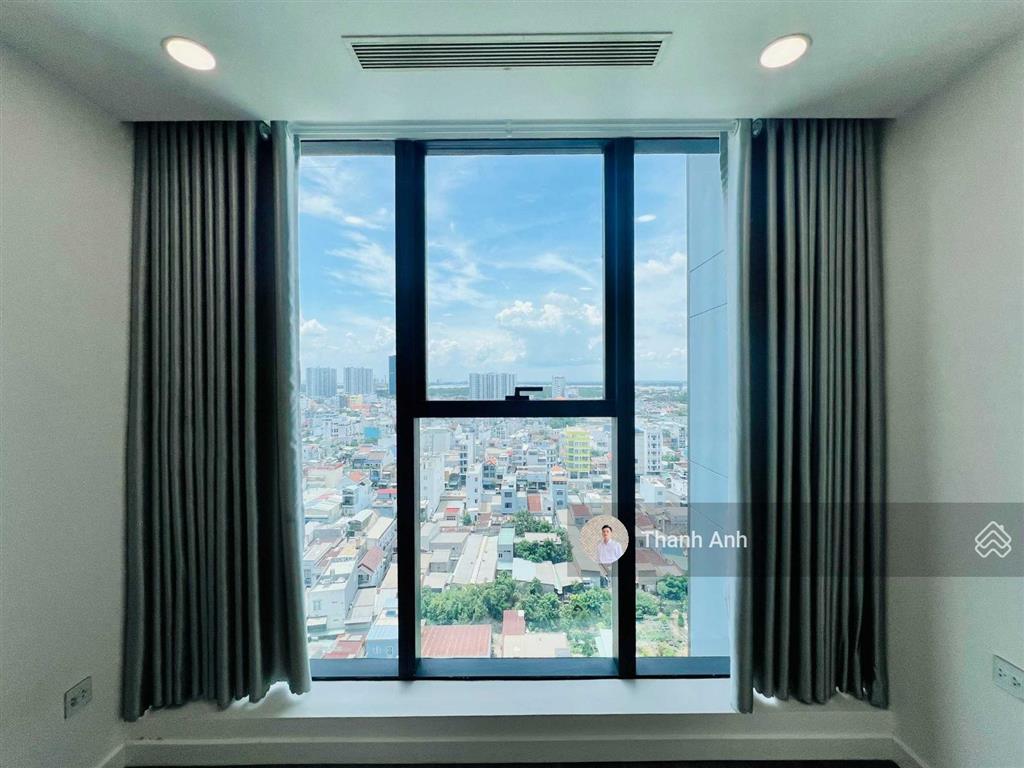 Cho thuê căn hộ 2pn 2wc ntcb sunshine sky city giá tốt