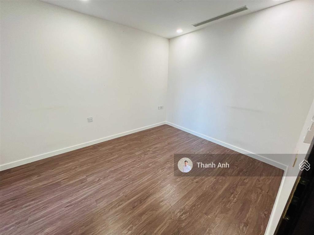 Cho thuê căn hộ 2pn 2wc ntcb sunshine sky city giá tốt