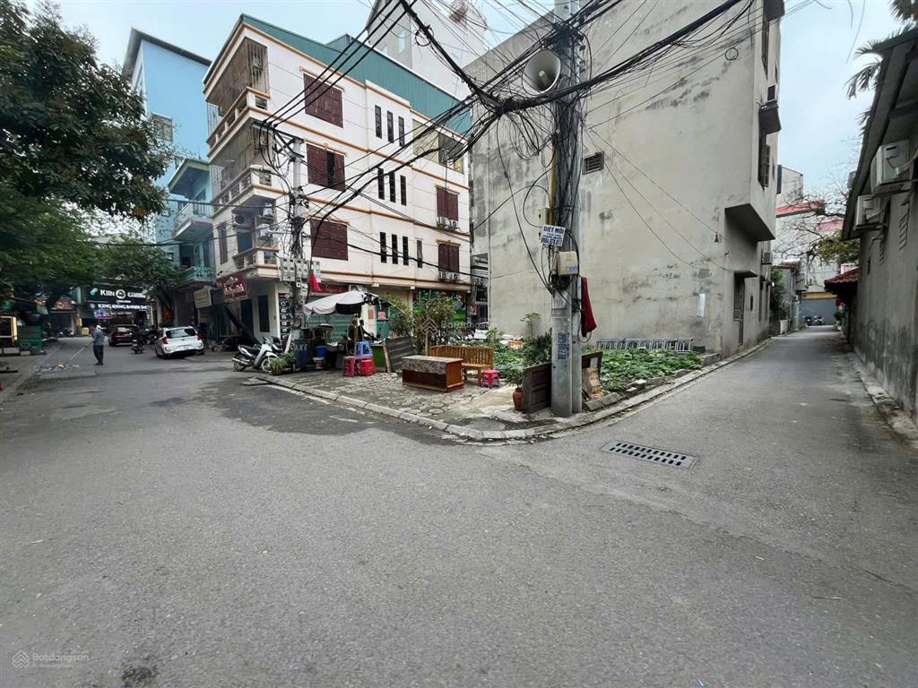 Lô góc 3 mặt tiền, ngõ 46 trâu quỳ, đường ô tô tránh, kinh doanh ngày đêm
