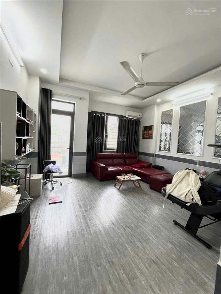 Bán nhà 4 tầng mt nguyễn ảnh thủ, hiệp thành, dt 4.8x20m, giá 10.5 tỷ, tl