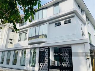 Giá chỉ 50 tỷ  dt 20x27,5m  tài sản góc 3mt ngay xô viết nghệ tĩnh, bình thạnh  tn 180 triệu/ th