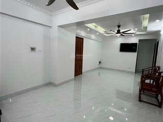 Chính chủ bán căn hộ 3 ngủ tòa oct1 bắc linh đàm sổ đỏ lâu dài