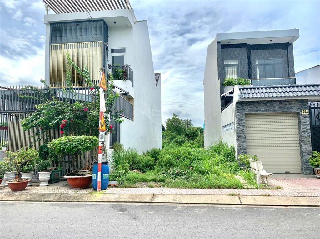 Cần bán nhanh lô đất đẹp, 95m2 xây dựng tự do, ngay mt đường huỳnh văn cọ tt củ chi f28