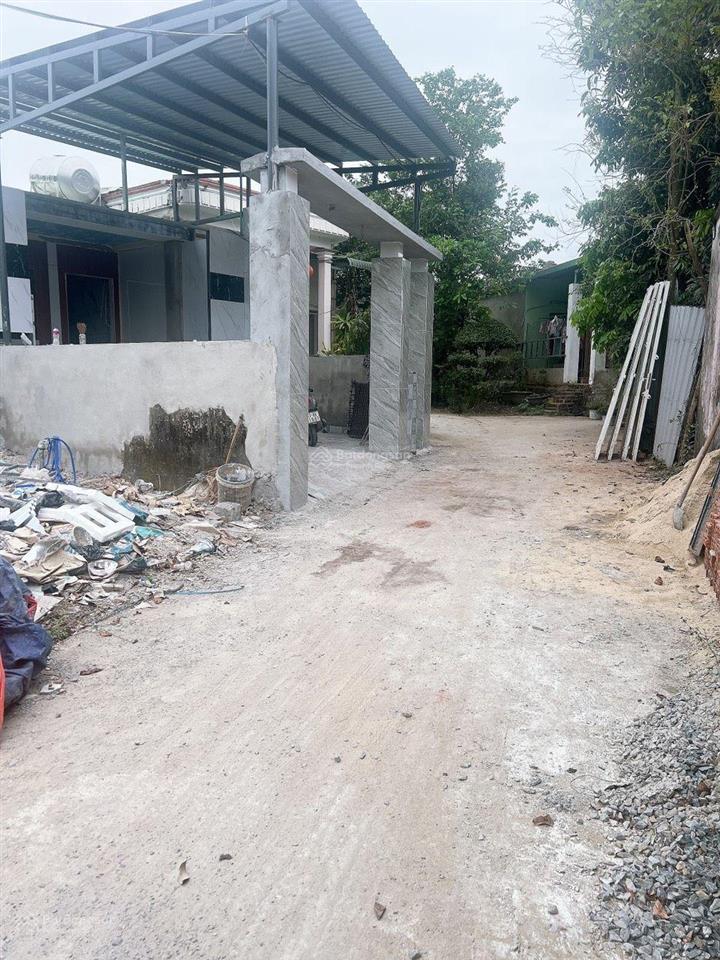 Bán đất 90m2 tại xã hòa sơn, 1 tỷ vnd, mặt tiền 6m, ngõ 3m
