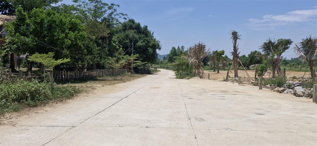 Chủ gửi bán lô đất đẹp giá rẻ tại thôn xuân phu  xã hòa sơn hòa vang đà nẵng dt 170m2 giá 1,35 tỷ