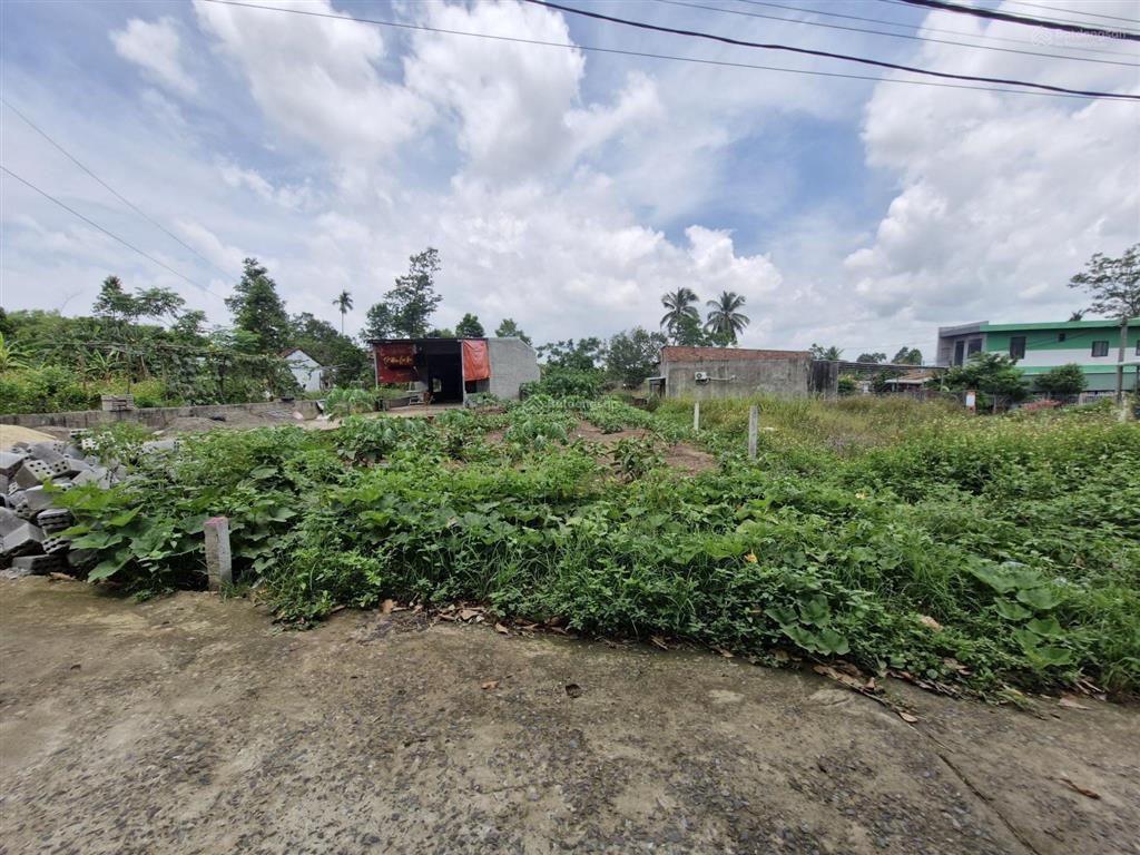 Chủ gửi bán lô đất đẹp giá rẻ tại thôn xuân phu  xã hòa sơn hòa vang đà nẵng dt 170m2 giá 1,35 tỷ