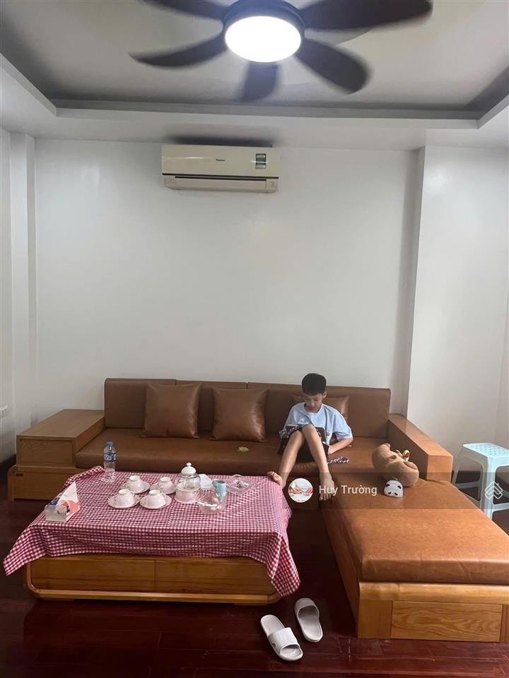 Bán nhà riêng thạch bàn, cổ linh, long biên. 8,5 tỷ.