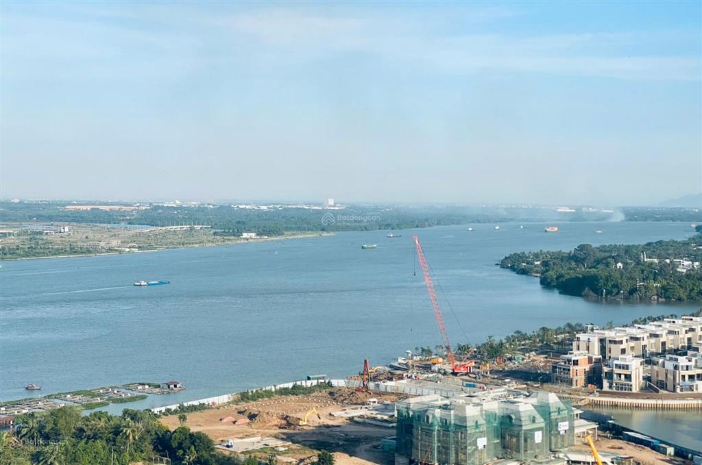 Bán nhanh 3pn  tầng 2x view trực diện sông  the beverly căn góc giá siêu rẻ 7,5 tỷ all in