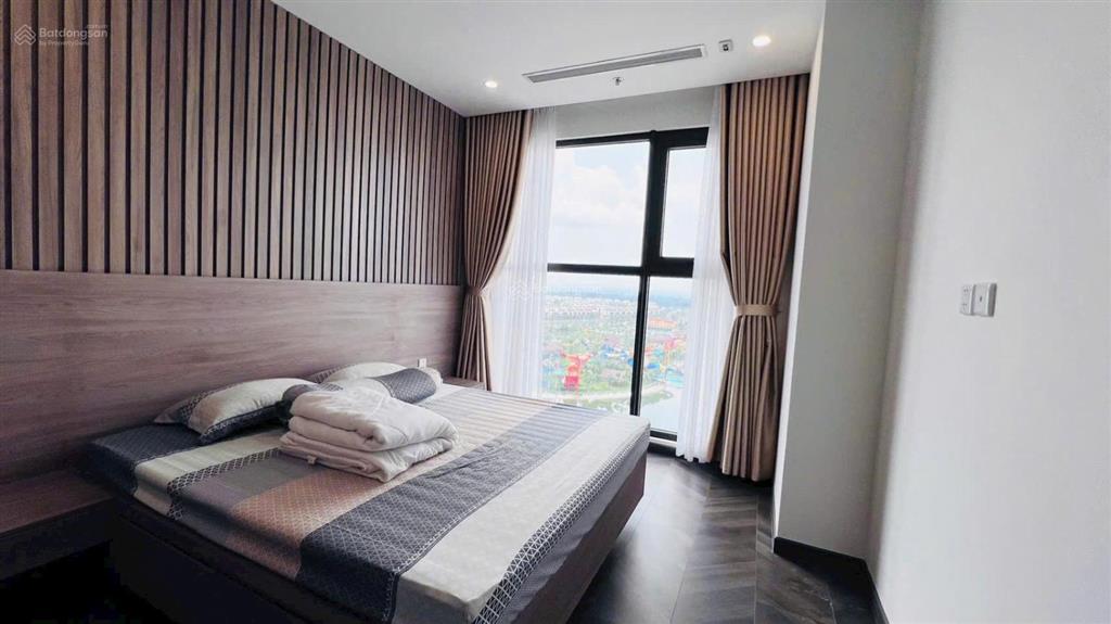 Chiết khấu 13%  bán căn studio 38m2 tầng đẹp, view siêu đẹp thuộc the opus one chỉ 2,6 tỷ