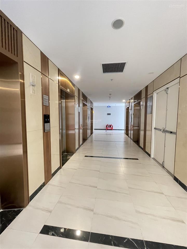 Giảm giá bán nhanh căn hộ the beverly giá chỉ 2,4 tỷ studio 34m2 view nội khu, công viên cực đẹp