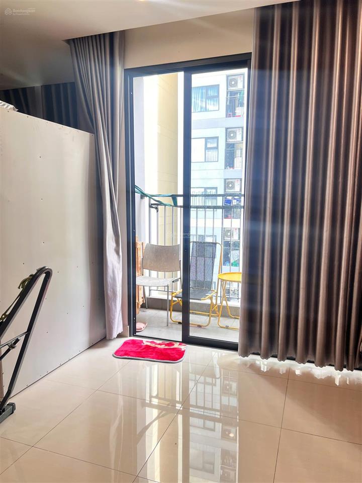 Bán gấp căn hộ 2pn + 69m2 view siêu đẹp, sổ sẵn, hỗ trợ vay ngân hàng giá chỉ 3,19 tỷ bao tp