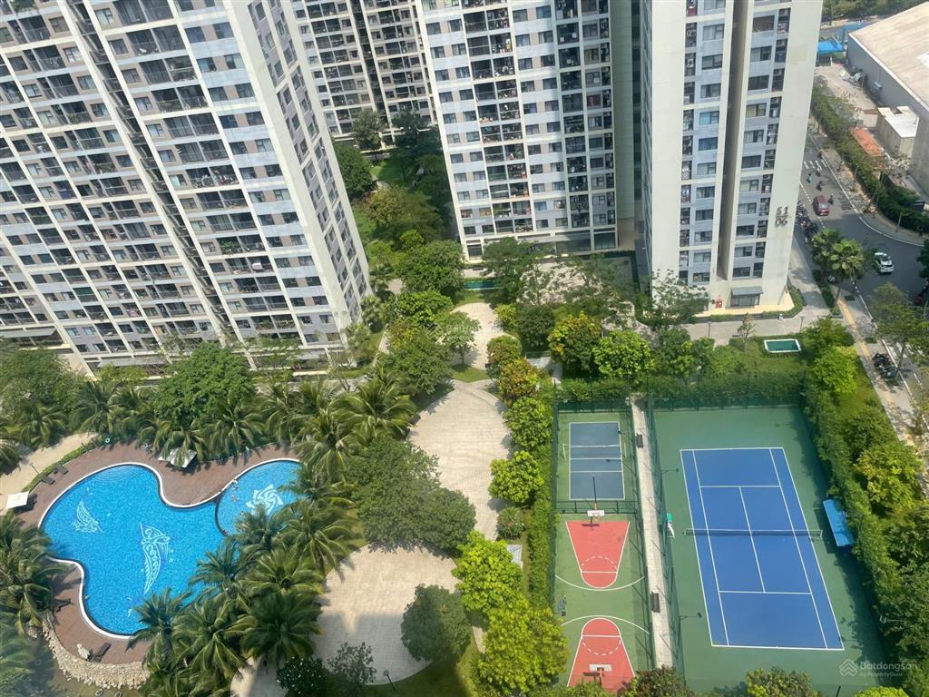 Bán gấp căn hộ 2pn + 69m2 view siêu đẹp, sổ sẵn, hỗ trợ vay ngân hàng giá chỉ 3,19 tỷ bao tp
