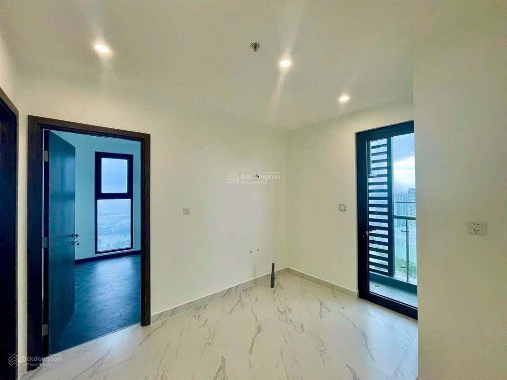 Chính chủ gửi bán căn 2pn 2wc the beverly view công viên 36ha + nội khu chỉ 4,8 tỷ all in