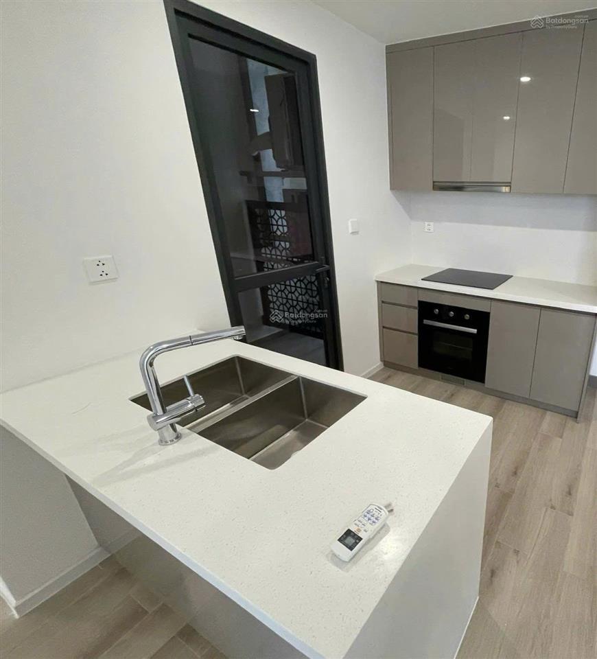 Bán gấp căn hộ 2pn 2wc 74m2 view đẹp, tầng đẹp dự án masteri centre point giá chỉ 4,75 tỷ