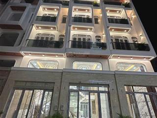 Nhà mới, khu phân lô, xây dựng đồng bộ, hẻm 7m xe hơi vào nhà, 1 / đs6, bình tân