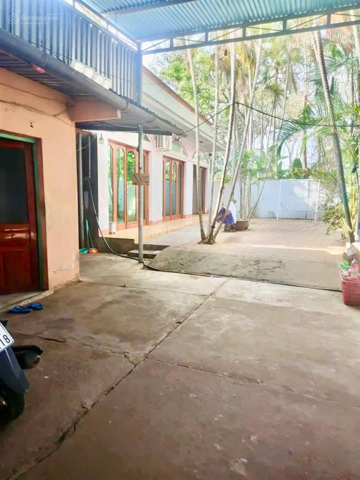 Bán nhà mặt phố nguyễn trãi, tp long khánh